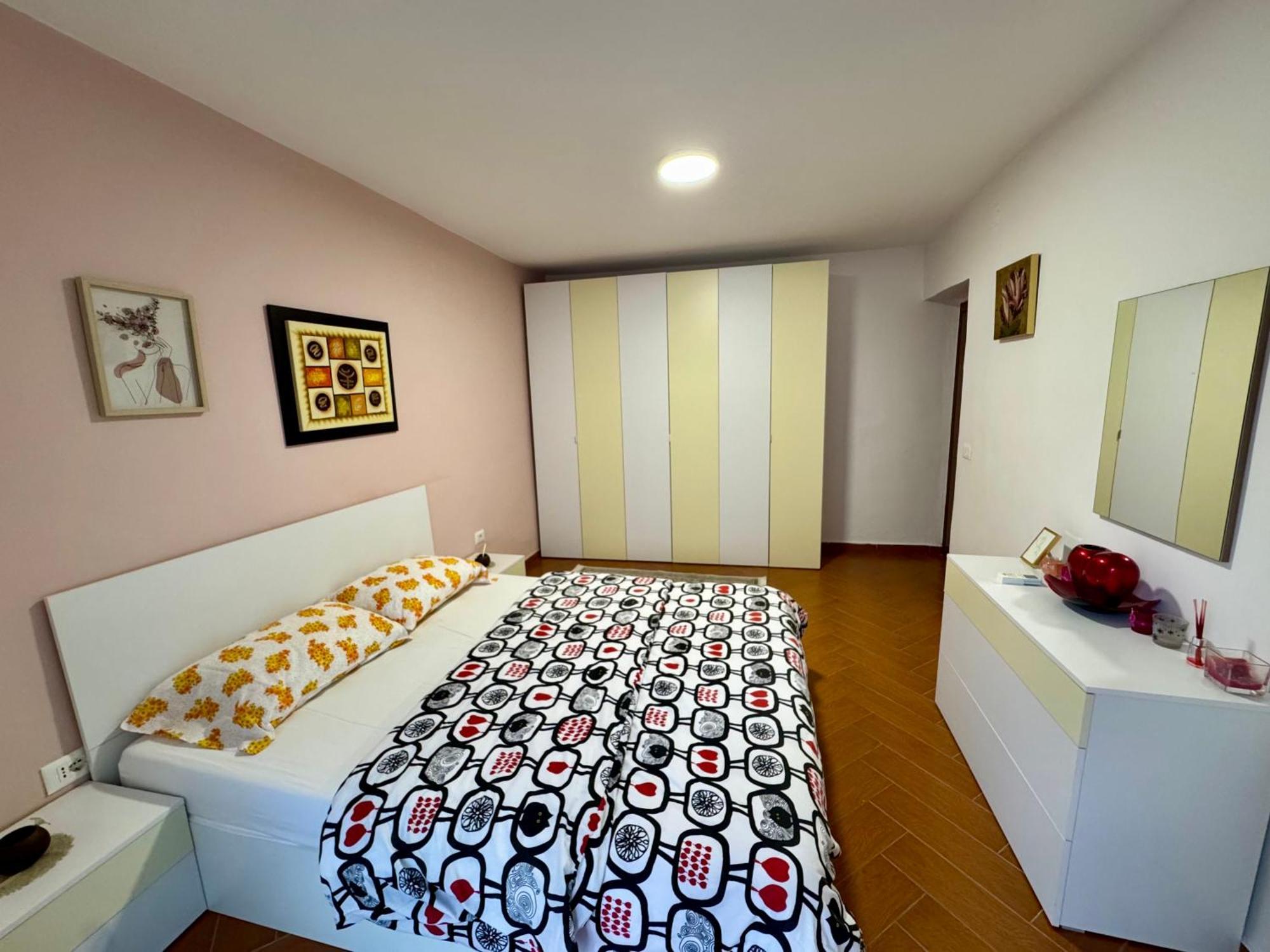 טיראנה Skerdi'S Apartment - City Center מראה חיצוני תמונה