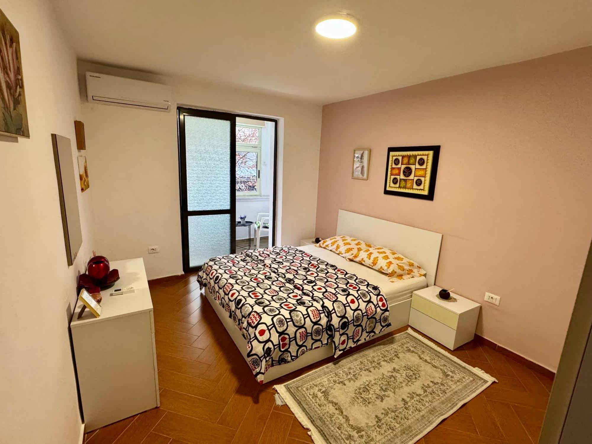 טיראנה Skerdi'S Apartment - City Center מראה חיצוני תמונה