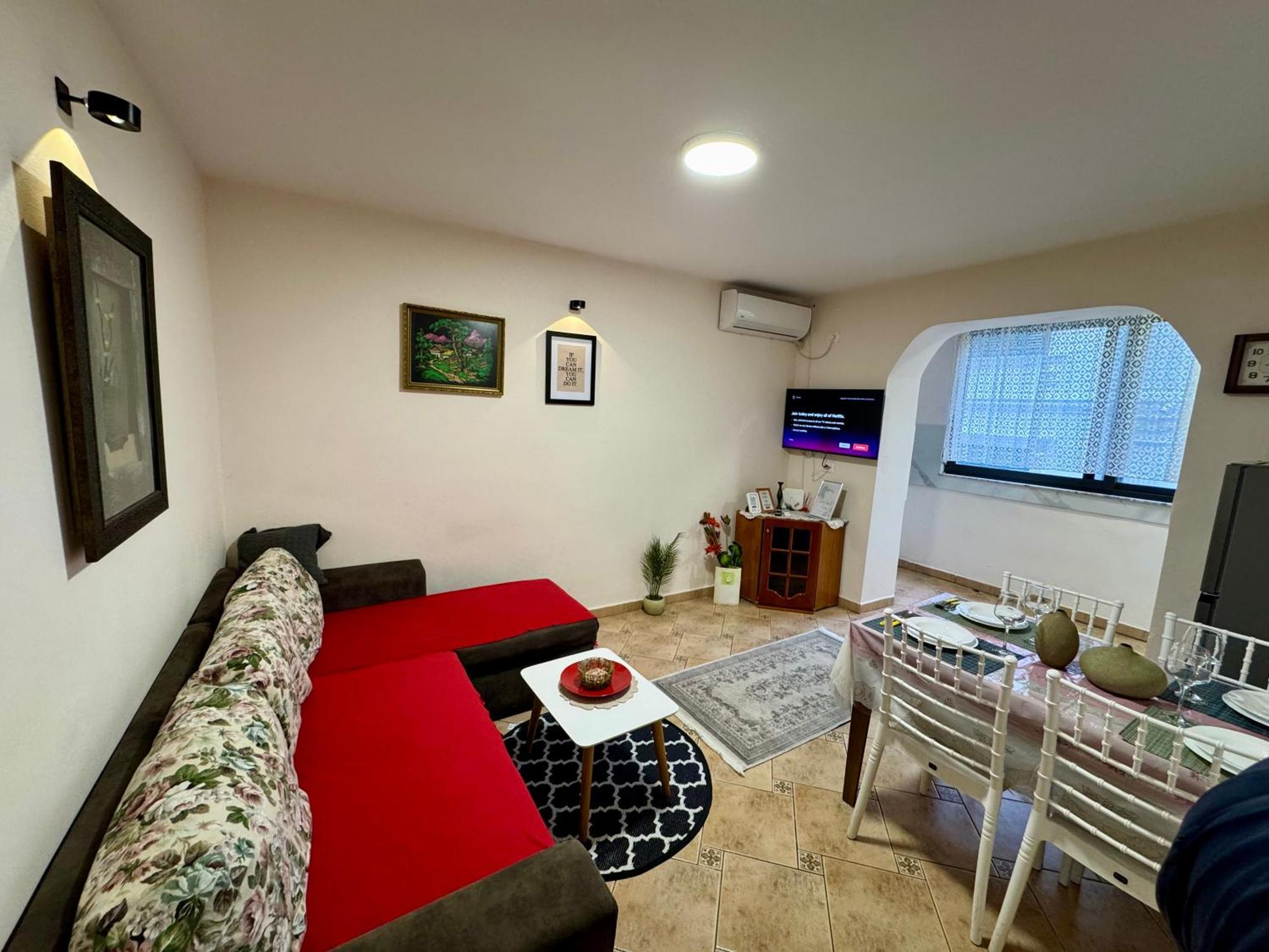 טיראנה Skerdi'S Apartment - City Center מראה חיצוני תמונה